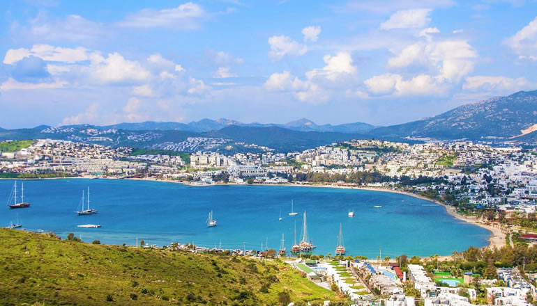 Ülkemizde Bahar Aylarında Gezilebilecek Turistik Rotalar Ülkemizde Bahar Aylarında Gezilebilecek Turistik Rotalar